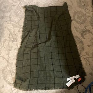 Joe Fresh dark green scarf